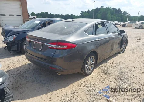 2017 Ford Fusion Se z USA, uszkodzony, nr VIN 3FA6P0H71HR410878